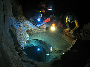 Speleologists in The Miętusia Cave - fot. K. Recielski